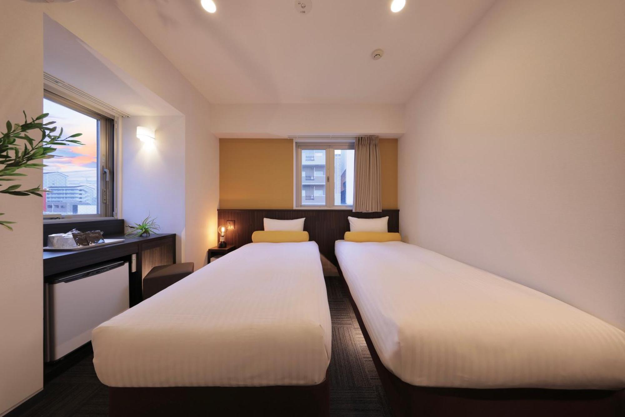 Nipponbashi Crystal Hotel Осака Екстер'єр фото
